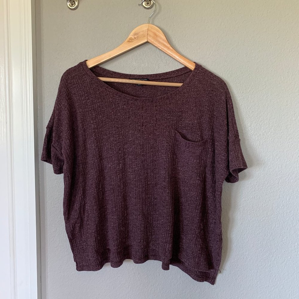 American Eagle Plum Short Sleeve Tee